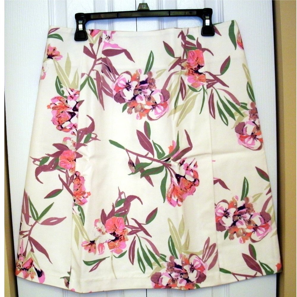 Joe Fresh White & Floral Knee Length Skirt, sz. 12